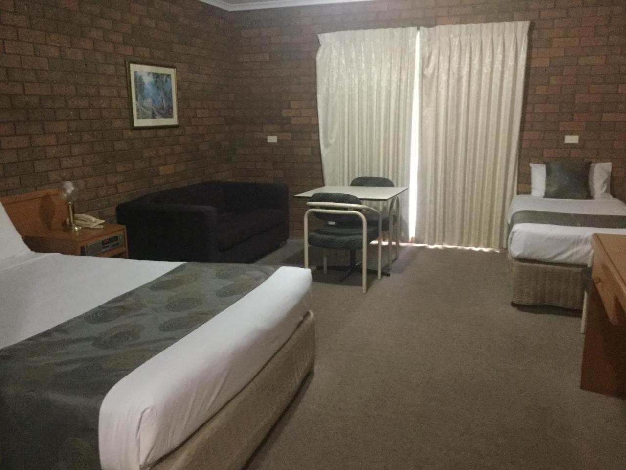 مواما Sportslander Motor Inn المظهر الخارجي الصورة